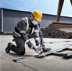 Bosch Professional Angle Grinder